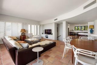 6 -18 Bryan Street Sunshine Beach 'Pacific Villas' - 5