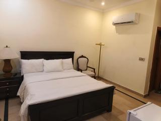 The Aristocrat Residency - 3