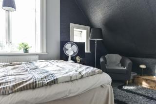 Sekelskiftesvilla med sjötomt, brygga & roddbåt - 6