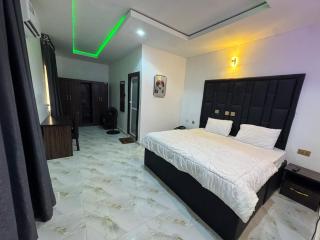 Crystalluxuryhotelandsuite - 4