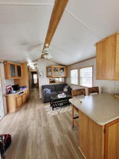 Family Cottage at Wasaga - Heated pools & Walk to the Beach - 2