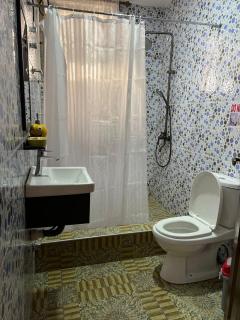 Rolex Empire Guest House - 1