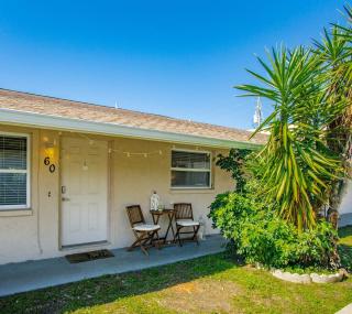 Steps to Beach | Laid‑Back Small-Town Coastal Feel - 1
