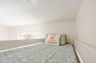 Steps to Beach | Laid‑Back Small-Town Coastal Feel - 2