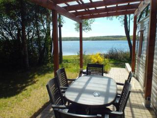 Mobile Home im Ferienpark mit Seezugang - 9