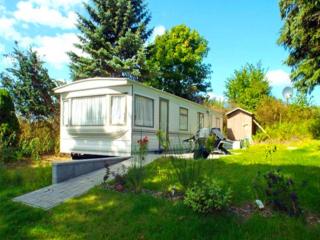 Mobile home in a holiday park with lake access - 9