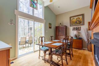 The Fairway Lodge Game Room Fire Pit Tee Tim - 1