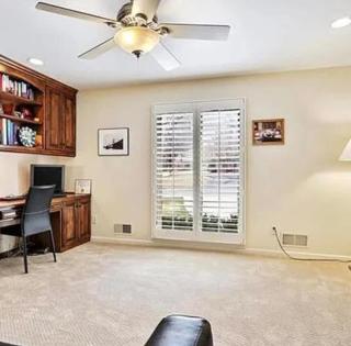 Perfect World Cup Home for Large Group or Family! - 6