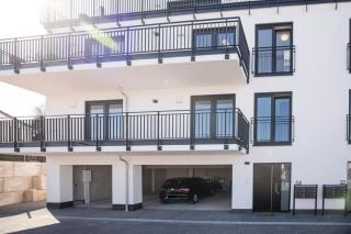 Penthouse & Forest Retreat - near city - 7