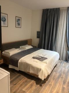 Kurvilla Apartments - 8