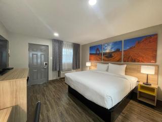 Days Inn by Wyndham Sulphur Springs - 2