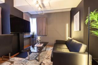 Friendly Heights - 3