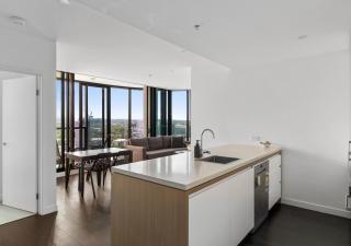 City Lights Retreat - Fortitude Valley - 4