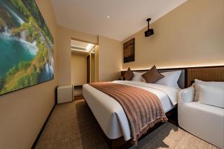 MiLO Hearth米罗设计民宿 张家界天门山索道店 - 2