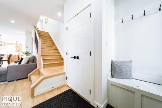 4BDRM Stylish Modern Home - AC - Patio with BBQ and Firepit - 2