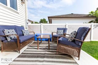 4BDRM Stylish Modern Home - AC - Patio with BBQ and Firepit - 7