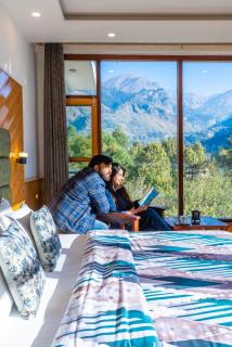 The 14 Gables, A Boutique Stay, Manali - Pet Friendly Hotel - Crown Palace - 0