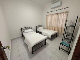79 Homestay Layang-Layang - 7