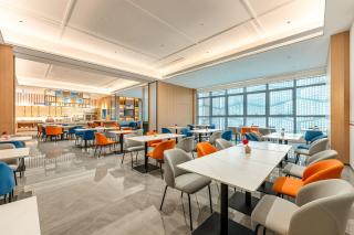 Holiday Inn Express Qinhuangdao Haigang by IHG - 4
