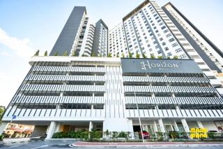 The Horizon by Mana Mana - 7