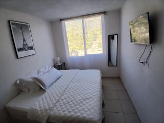 Vista Tower San Salvador - 1