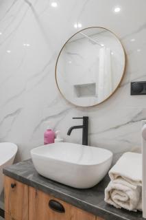 Большая квартира в центре Алматы возле ТРЦ ADK - Ala Park - 9