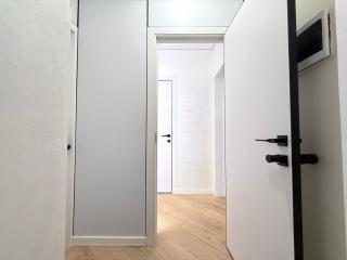 Modern City Center Apartment Golden Square Almaty - 5