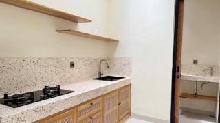 Modern 1BR Pool View Walk to Beach Central Legian - 6