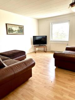 Workers house • 16 bed • 4 Bath • All-inc •Parking - 8