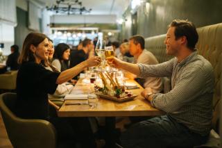 Schloss und Gut Liebenberg - 1