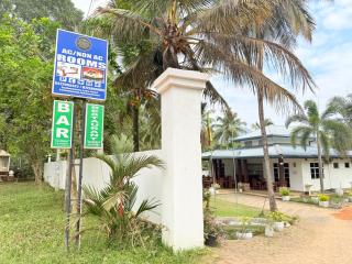 Singha Holiday Bungalow - 0