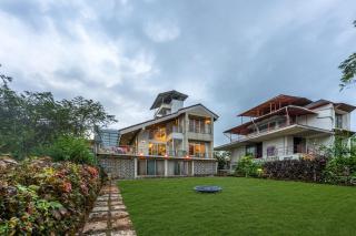 Gauri Villa by ELIVAAS With Pool, Lounge, Garden & Bathtub With 360 Panoramic Hill Views Near Waterfalls - 5