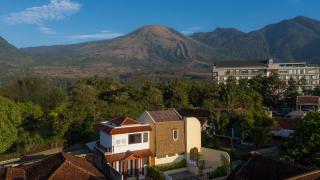 Villa Shizuka Garut - 8