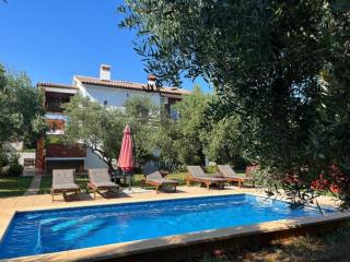 Holiday home near Pula - 8