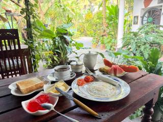 Hill Side Kings Villa (Colonial Bungalow) - 7