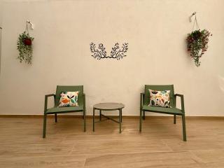 AS1 - The Alley Suites Apartment in Gudja - 1