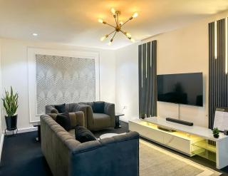 Stone Plant Apartment - 0