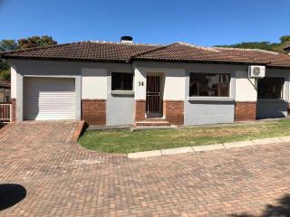 Shepherd park Nelspruit 3 bedroom House - 0