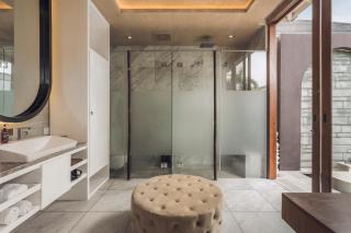 Astera Villa Seminyak by Ini Vie Hospitality - 1