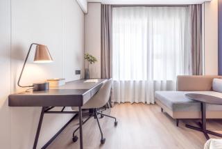 济南山东国际会展中心宜家亚朵酒店 - 2