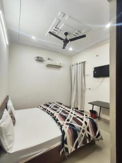 Harigarh Inn - Aligarh - 4