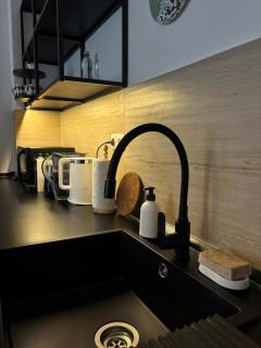 Macropolis Apartments - 6