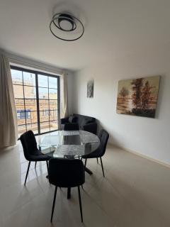 Cozy two bedroom in Sliema - 8