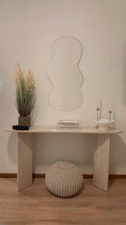 Monica's apartment - 4