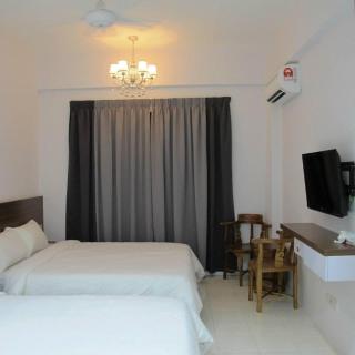 Pangkor Lot 10 Moonlight - 0