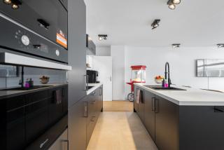 Cozy Antwerp - City Family Apartment with Parking - 1