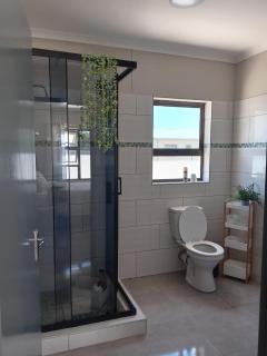 Eagles Nest Luxury B&B - 2