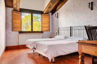 Casa Rural Enorme con BBQ & Horno Leña ideal para Familias - 1