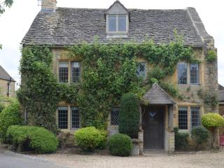 3 Bed in Cheltenham oc-75532 - 0