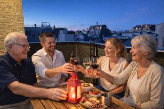 Ikebukuro area, Close to Shinjuku, three layer house, Viewing terrace, 6 min walk to subway stn, 近池袋新宿 全新三层别墅有露台 地铁站步行6分 直达新宿 东京塔 哈利波特主题乐园 公交站步行3分 最大7人 - 9